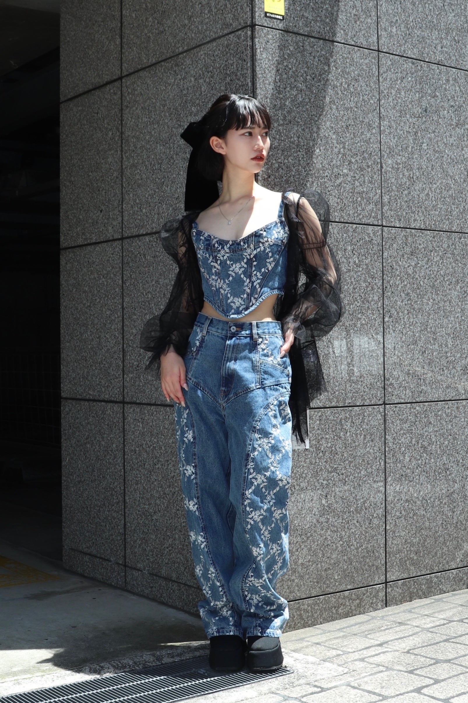 FETICO(フェティコ)のFLOWER EMBROIDERED WIDE JEANS(デニム)の通販