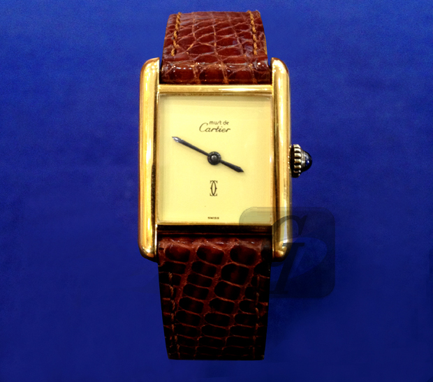 Cartier】カルティエ マスト タンク ヴェルメイユ 手巻は約 35 年経っ