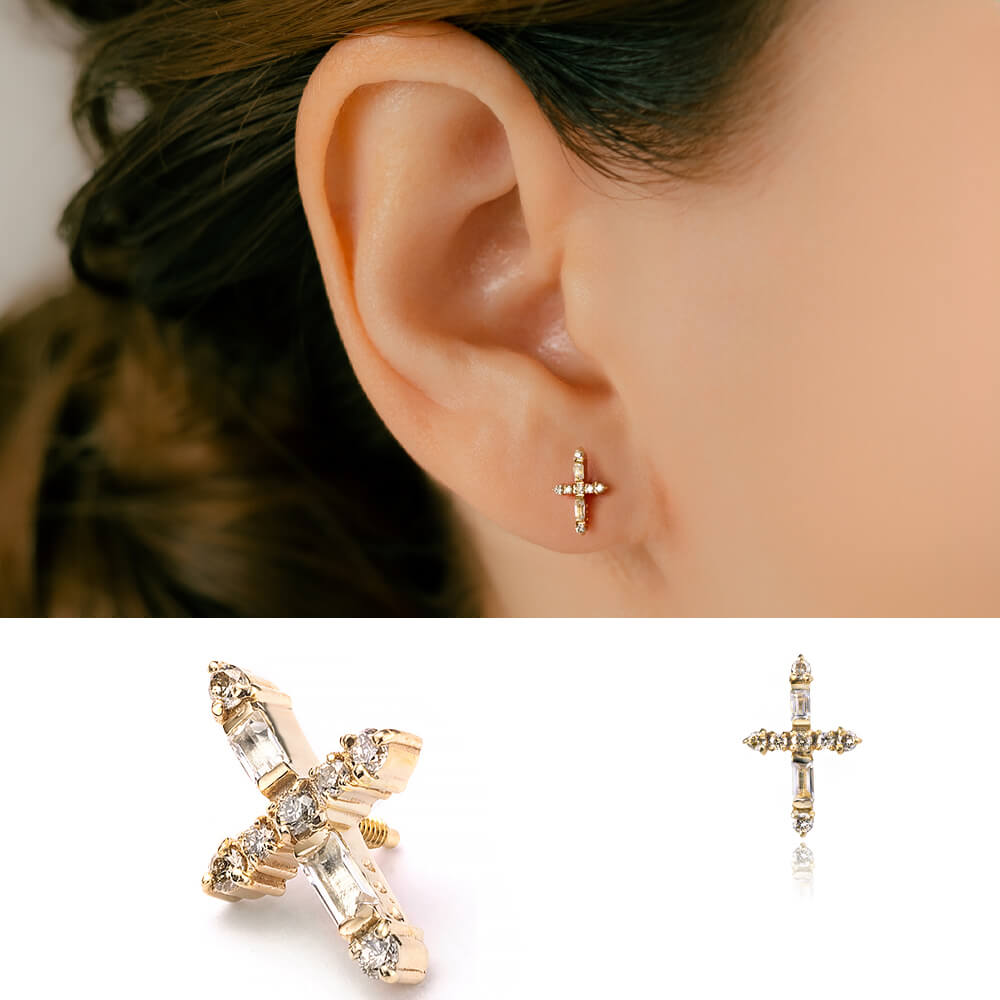 アウターコンクにオススメ、クロスモチーフの軟骨ピアス│K10金