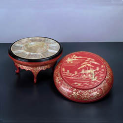 朱漆山水人物箔絵東道盆(トウンダーブン)