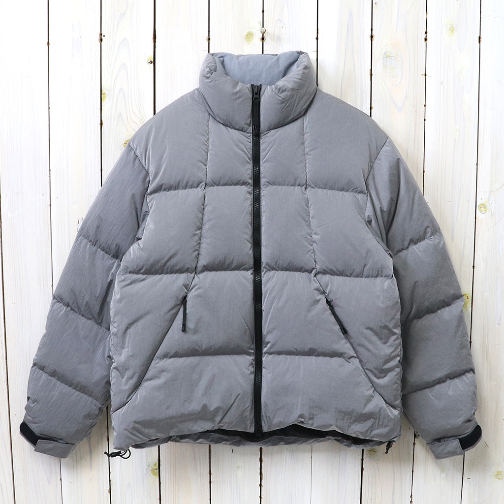 Goldwin (ゴールドウィン) : Dope Dyed Ripple Nylon Down Jacket