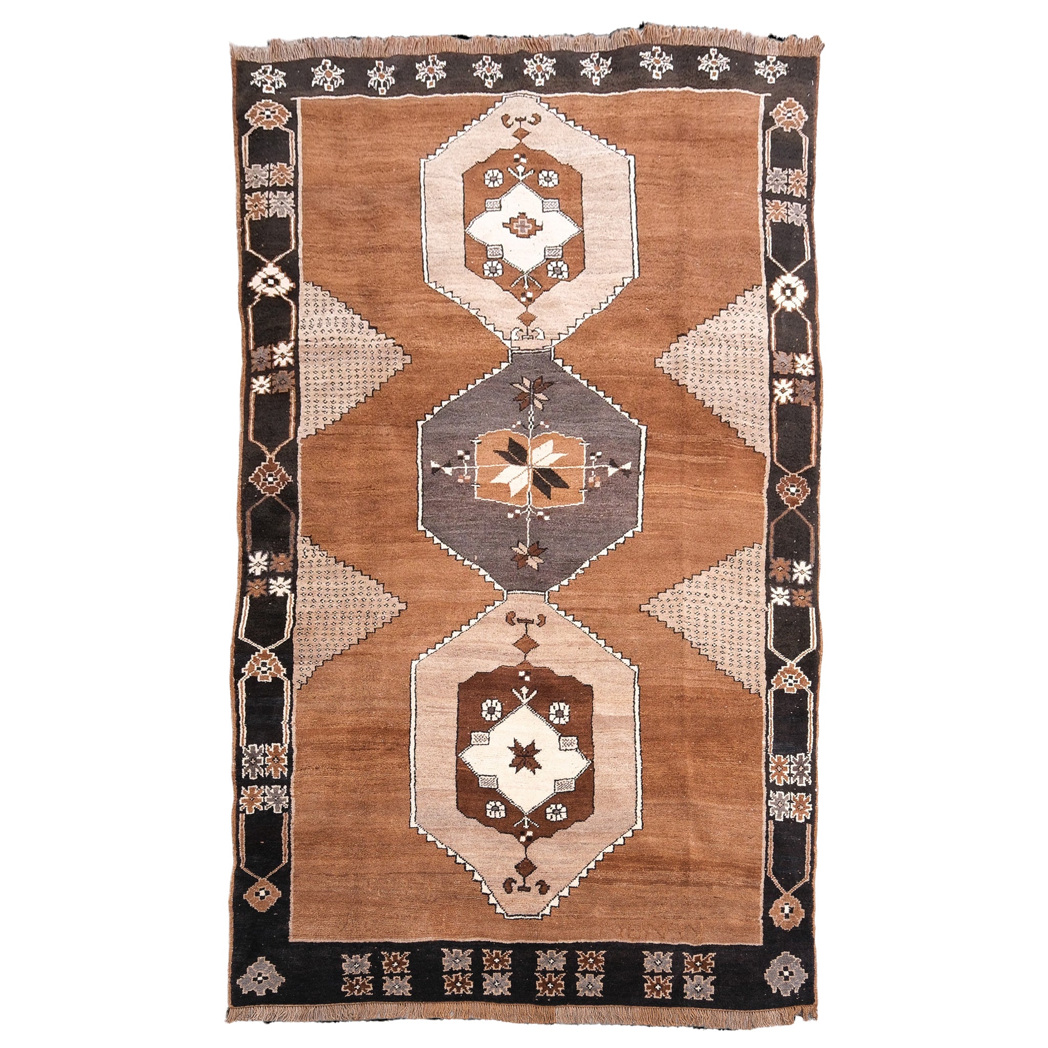 Z561 Handwoven Vintage Rug 7'2 x 10'3 – Zuma Imports