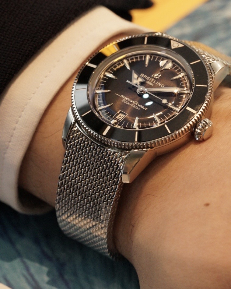 ブライトリング「スーパーオーシャン ヘリテージ」人気の秘密を解説