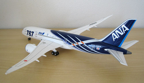 1/200 全日空商事 ANA公式モデル B787-8 JA802A
