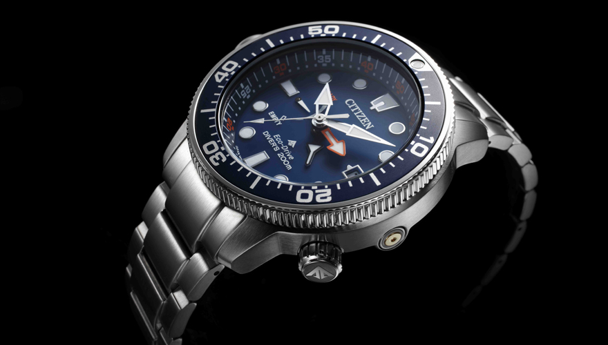 水深4,000mでの海底探査「チーム クロシオ」コラボモデル | 高級腕時計