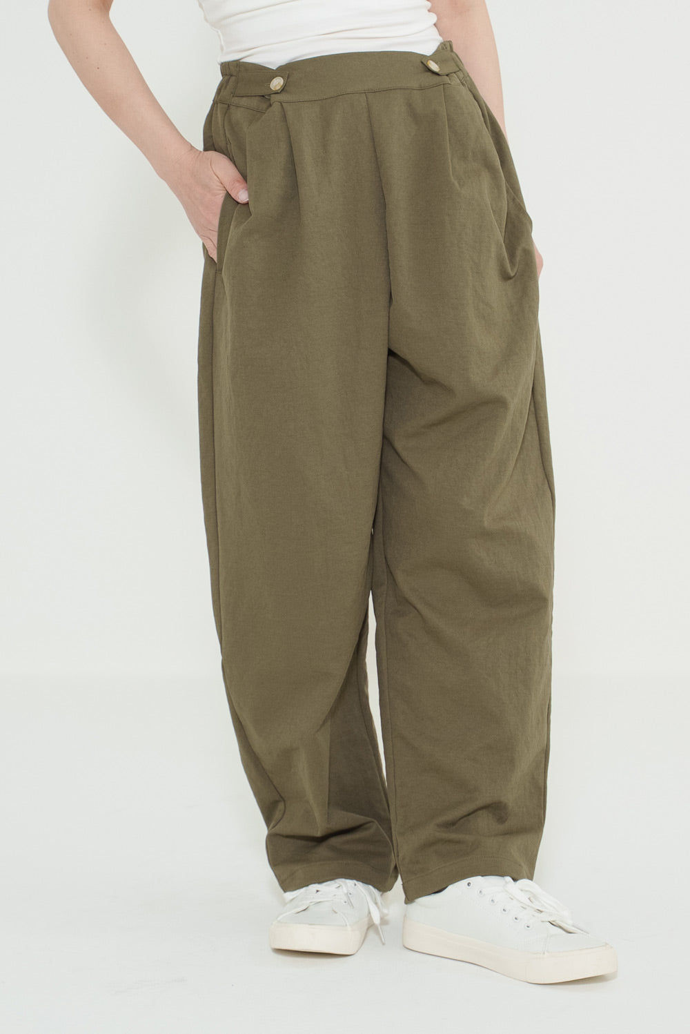 ゆったりラクのびタックワイドパンツ – HEART MARKET