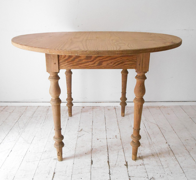 フランスアンティークラウンドテーブル (ta024-036)<span style=