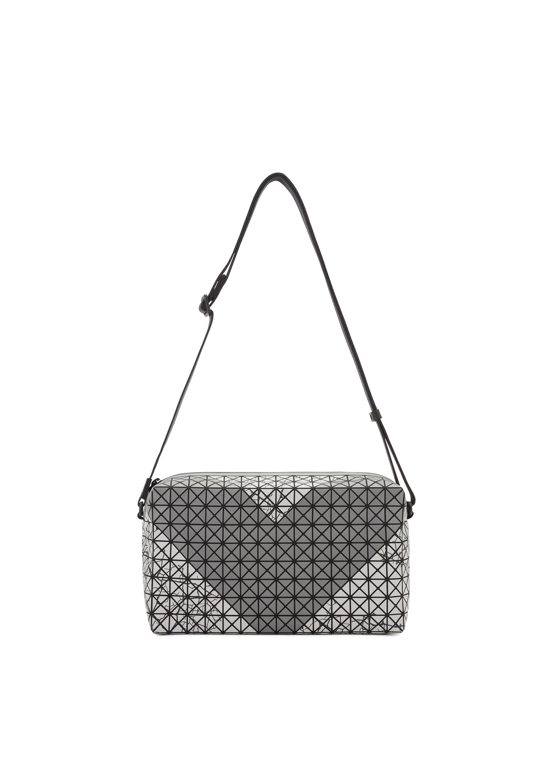 SADDLE BAG AUTOBAHN – isseymiyake.com