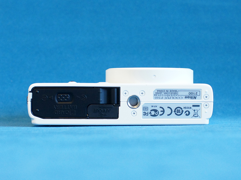 ニコン COOLPIX P310の外観をみる /monox デジカメ 比較 レビュー