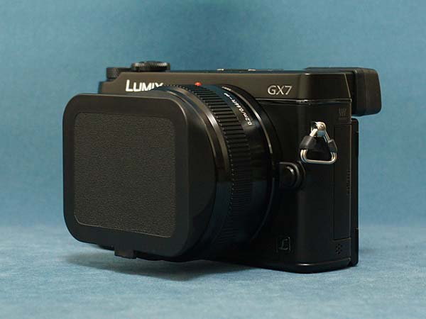 パナソニック LUMIX G 20mm/F1.7 II ASPH. H-H020A/monoxデジカメ比較