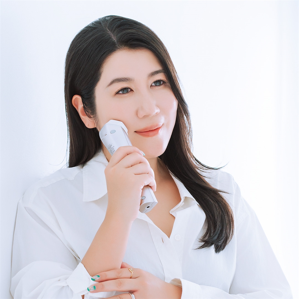 LUMiEでお手入れが 美肌維持の最短ルート | NARIS ONLINE STORE