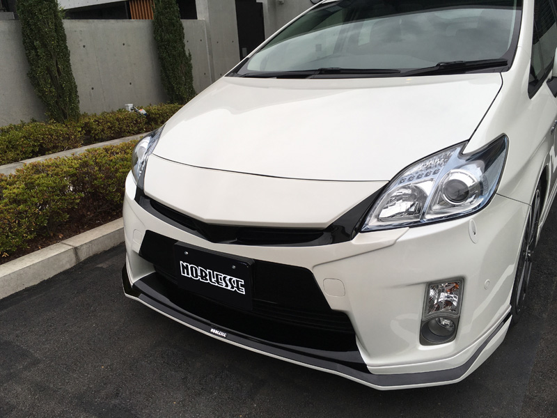 NOBLESSE 30プリウス（前期）用 エアロ ボディキット