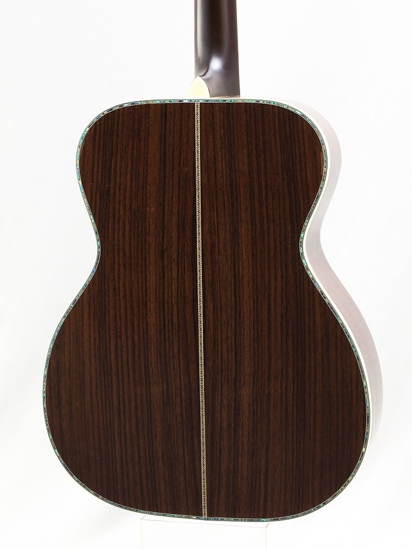 Cat'sEyes/CE185 【驚異的なのボディ鳴りと厚みのあるサウンド