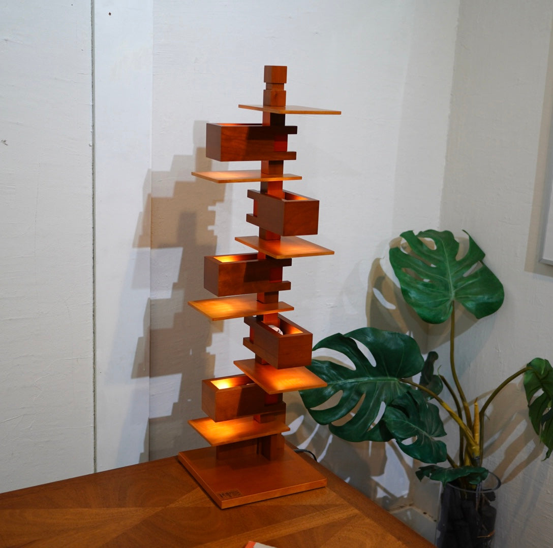 ヤマギワ / YAMAGIWA タリアセン3 / TELIESEN 3 テーブルランプ