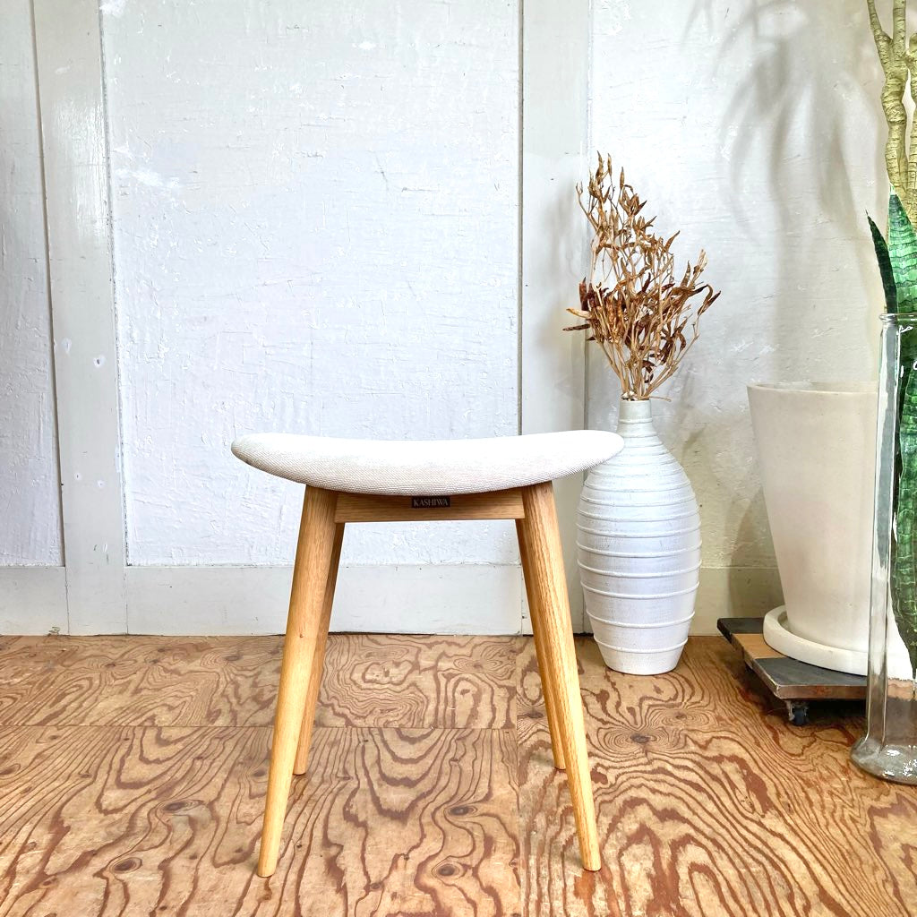 柏木工 / KASHIWA スツール 張座 EC16A ベージュ 中古 ちょい座り