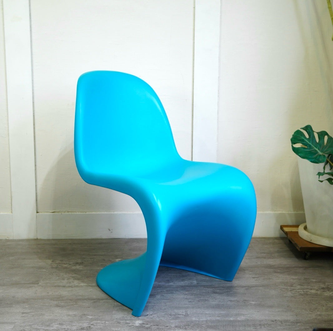 ヴィトラ / Vitra パントンチェア / Panton Chair グレイシャ―ブルー
