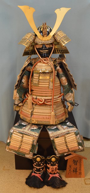 有）清水商会 ☆江戸時代実物骨董品 骨牌金畳み具足 鎧櫃付 半額から