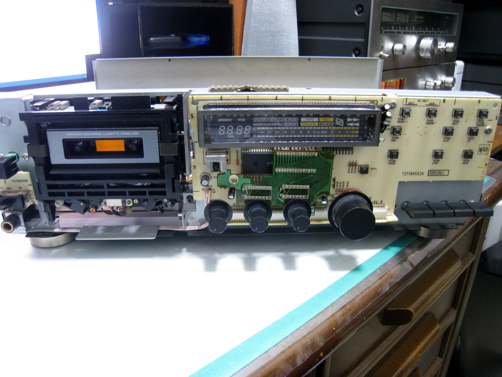 AKAI カセットデッキ GX-Z6100 の修理