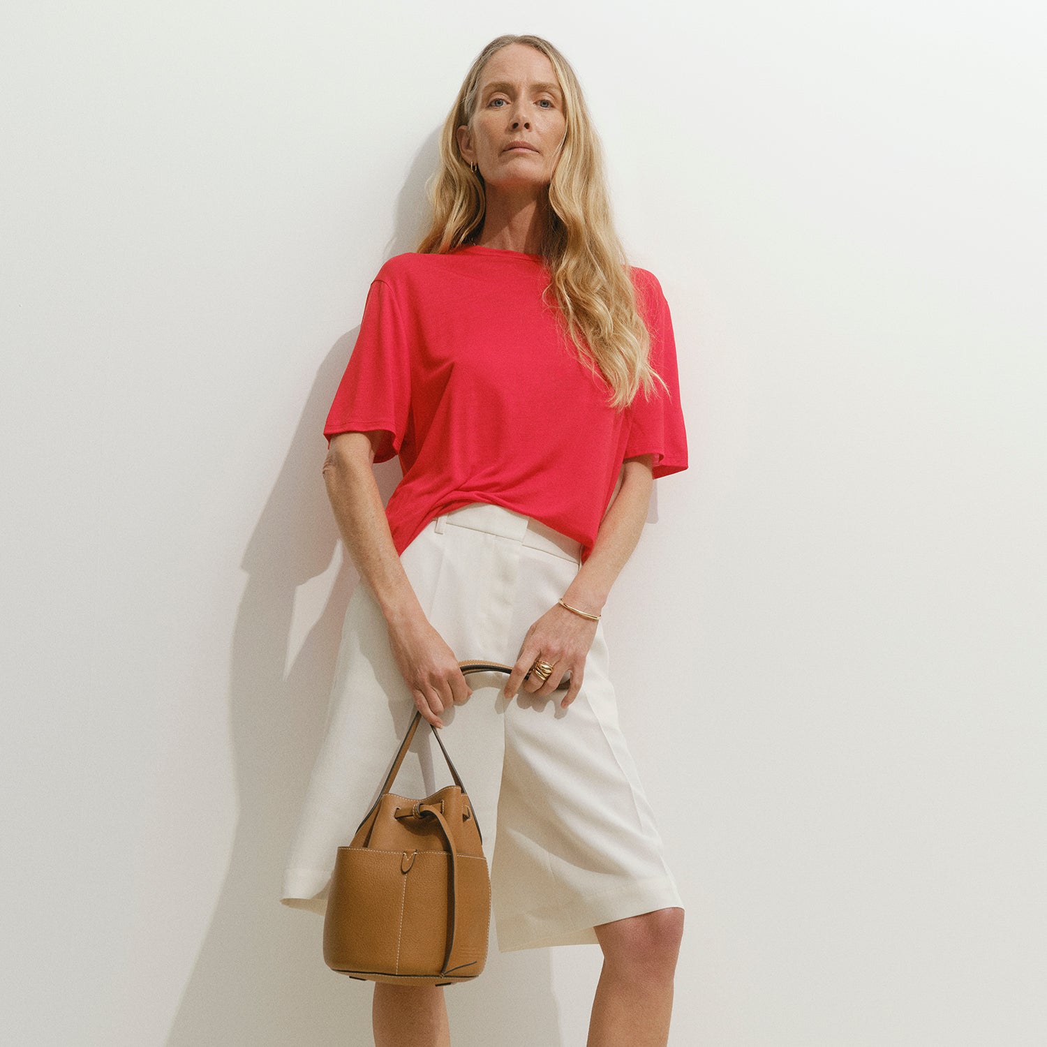 Return To Nature」スモール・バケット・バッグ | Anya Hindmarch JP