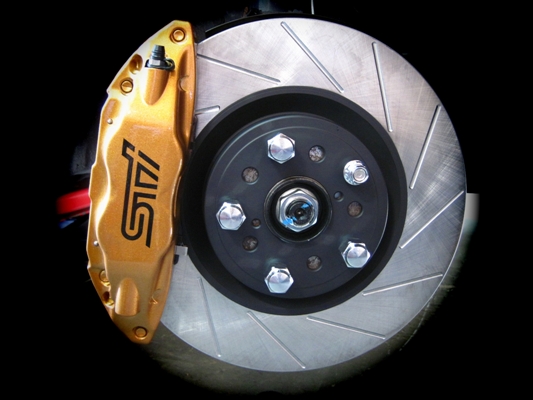 インプレッサWRX-STI A-LINE(GRF) にGRB純正ブレンボキャリパー