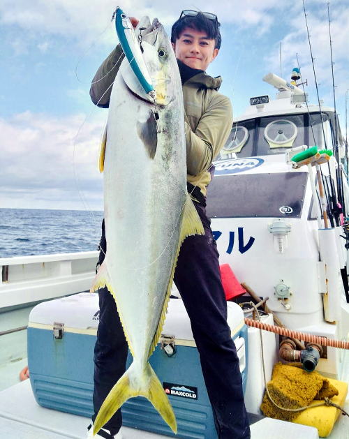 カーペンター メモリアル フィッシュ