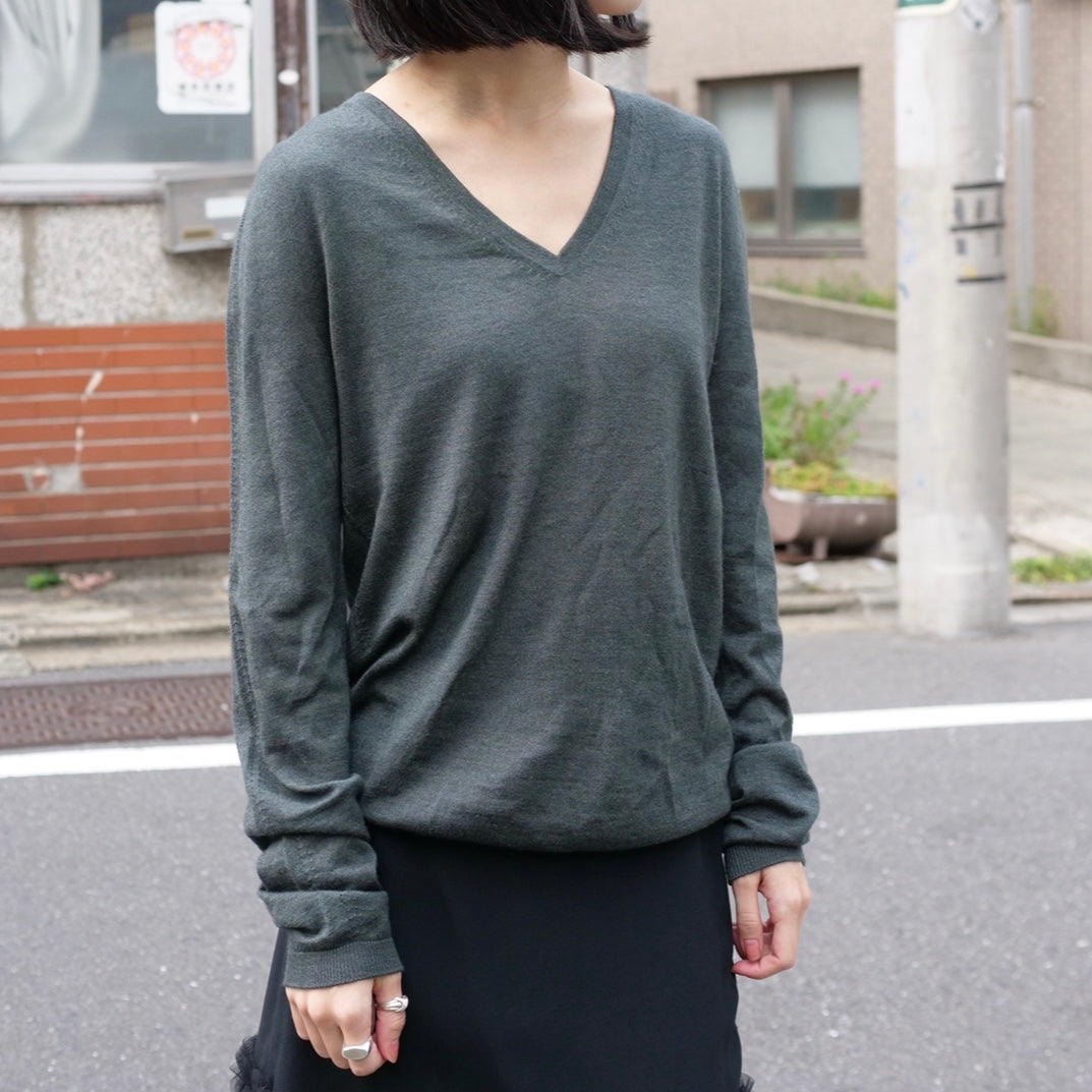 OLD&VINTAGE] JIL SANDER カシミヤシルクVネックニット – dim at noon