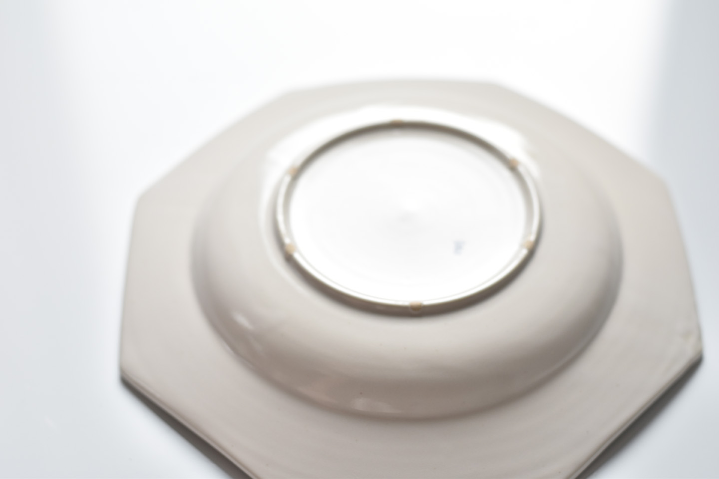 gallery yaichi | permanent artist | 岡田直人 | 八角平皿