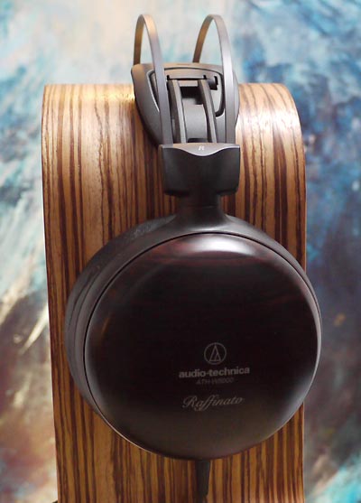 6moons audio reviews: audio-technica ATH-W5000 'Raffinato'