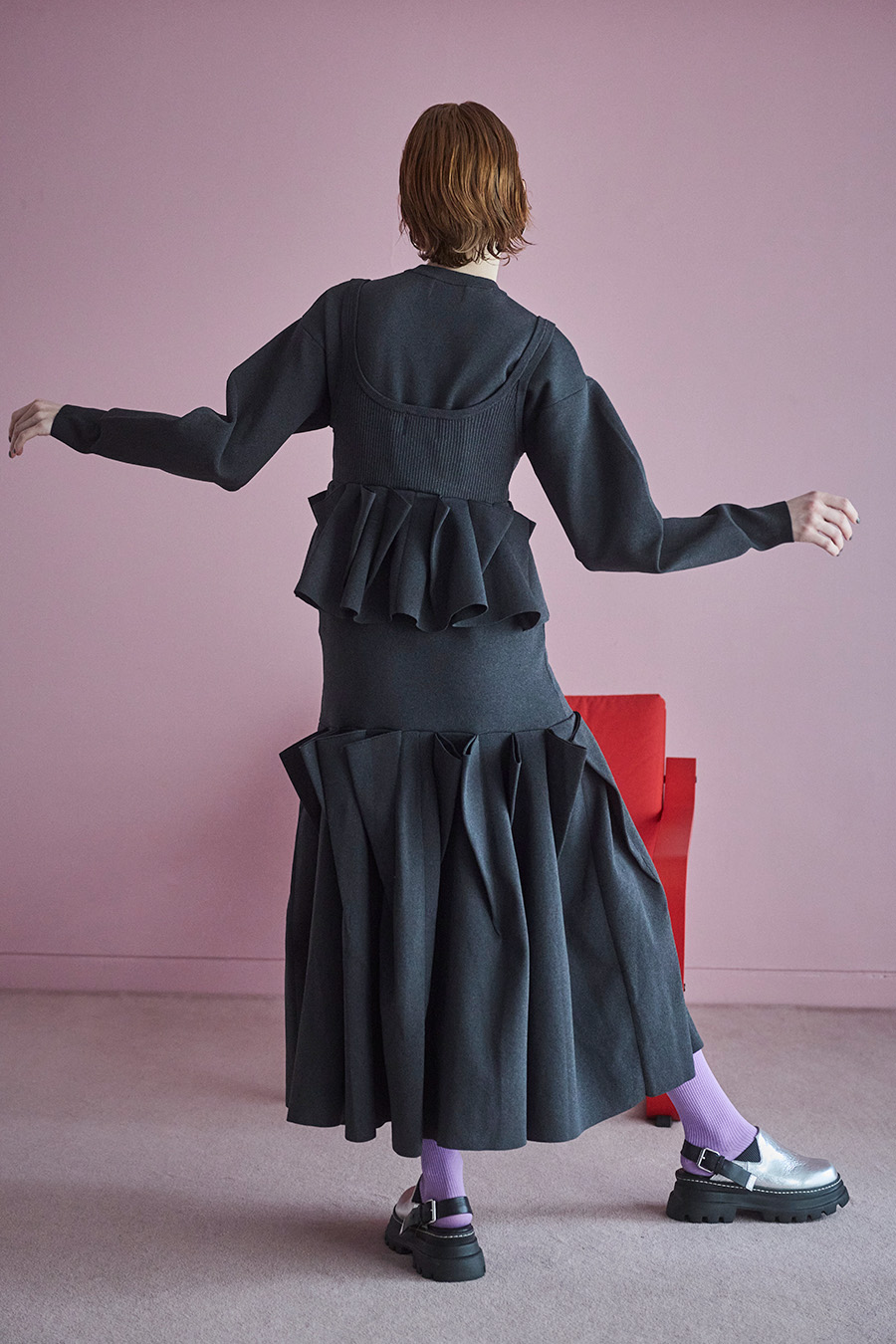 OMMO ONLINE STORE / TRIANGLE TUCK KNIT OP