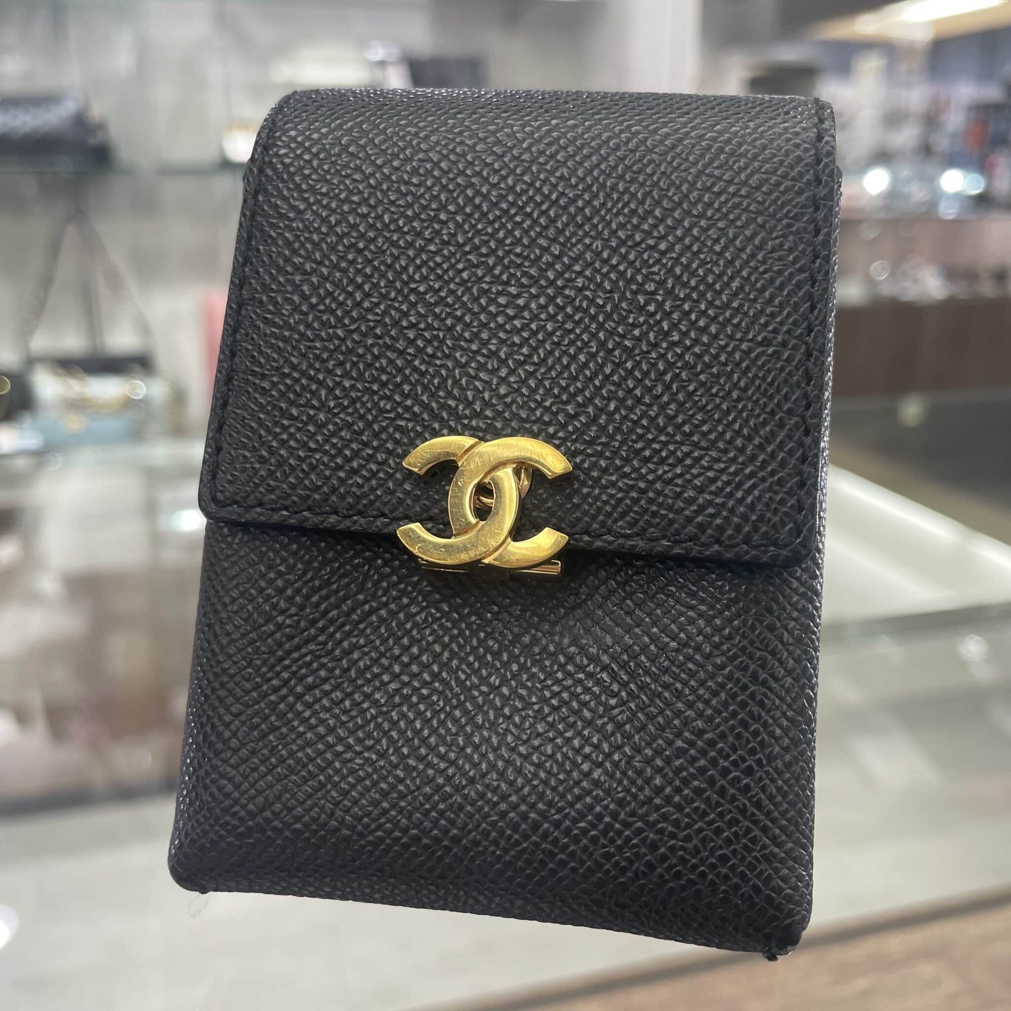 シャネル 販売】コスメケースとしても活躍してくれそうなシャネルの