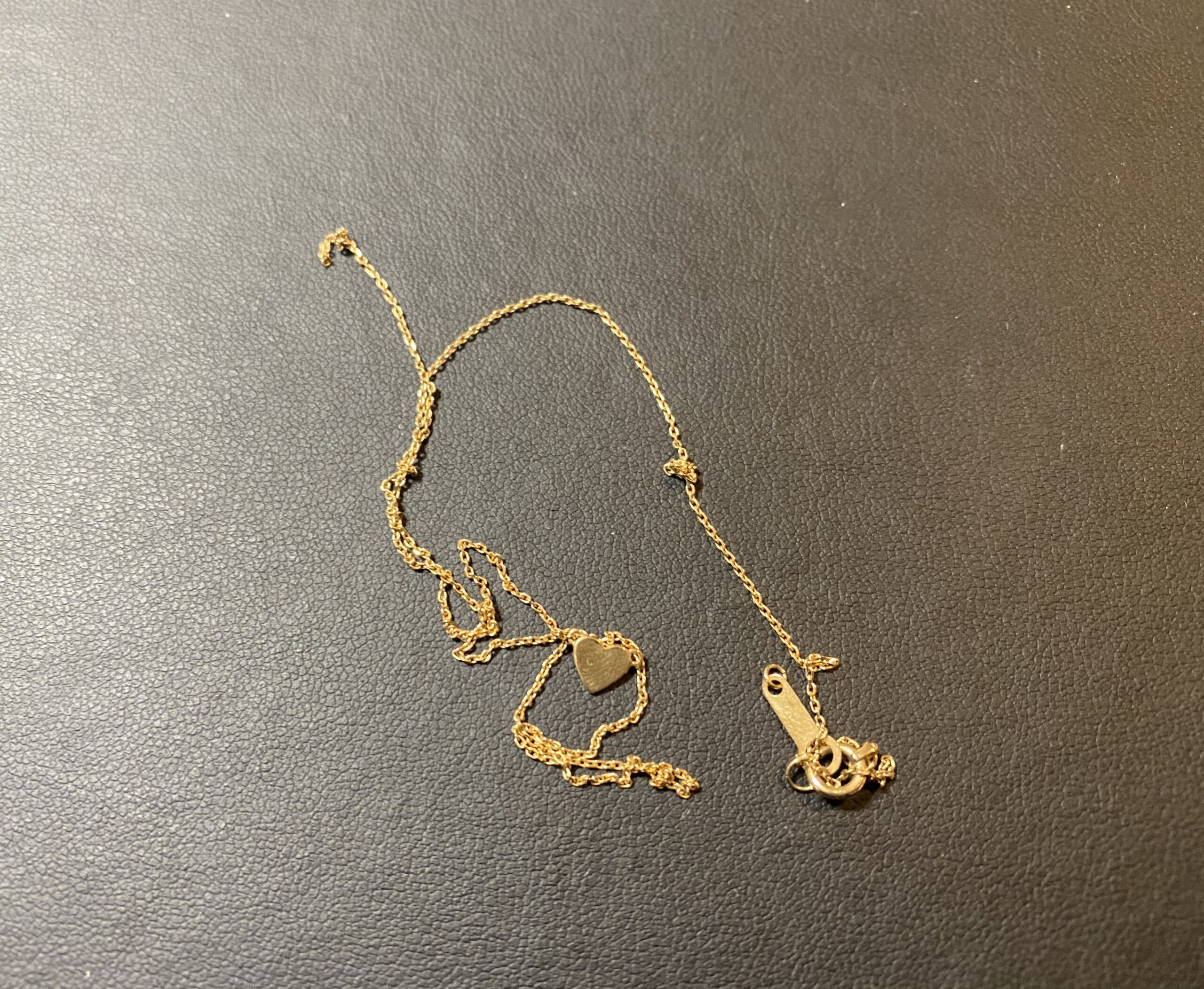 金(K10,10金)ちぎれたネックレスをお買取！価格の相場は？ - 丸和質商