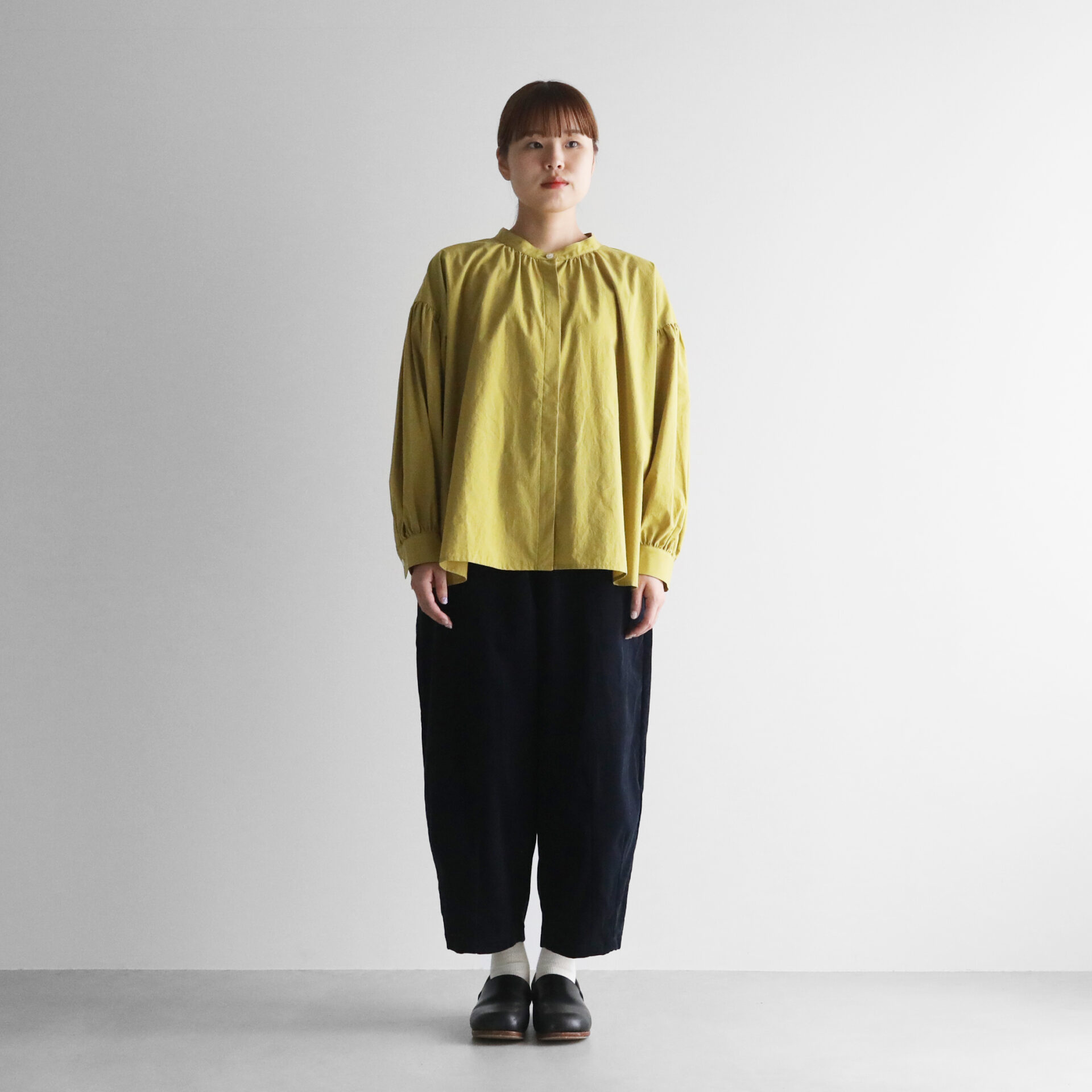 シャトルコーデュロイバルーンパンツ【ユニセックス】506をリリース