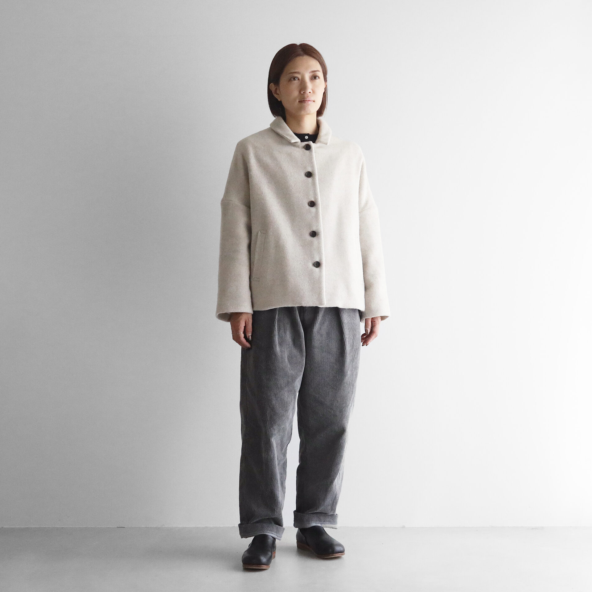 HUIS×尾州”縮絨ウールフランネルワイドショートコート 311をリリース