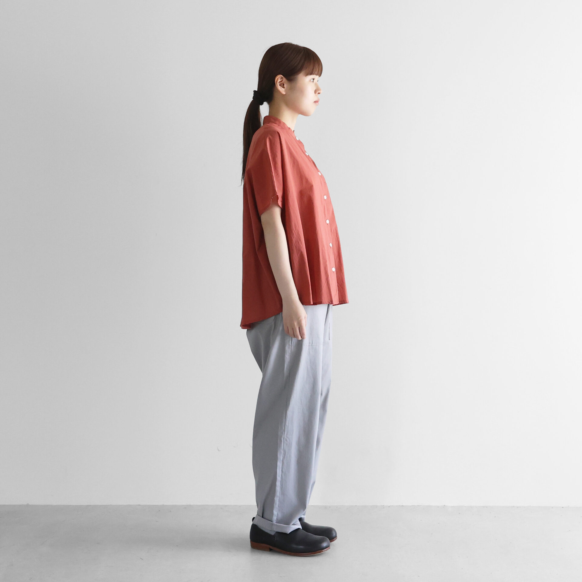 ゆるふわコットンバンドカラー半袖ワイドブラウス 【レディス 】U110を