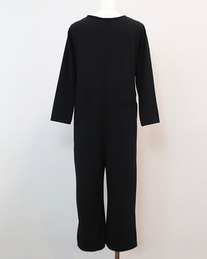 147_ichi_yon_nana】Vネックイージージャンプスーツ｜低身長さん必見