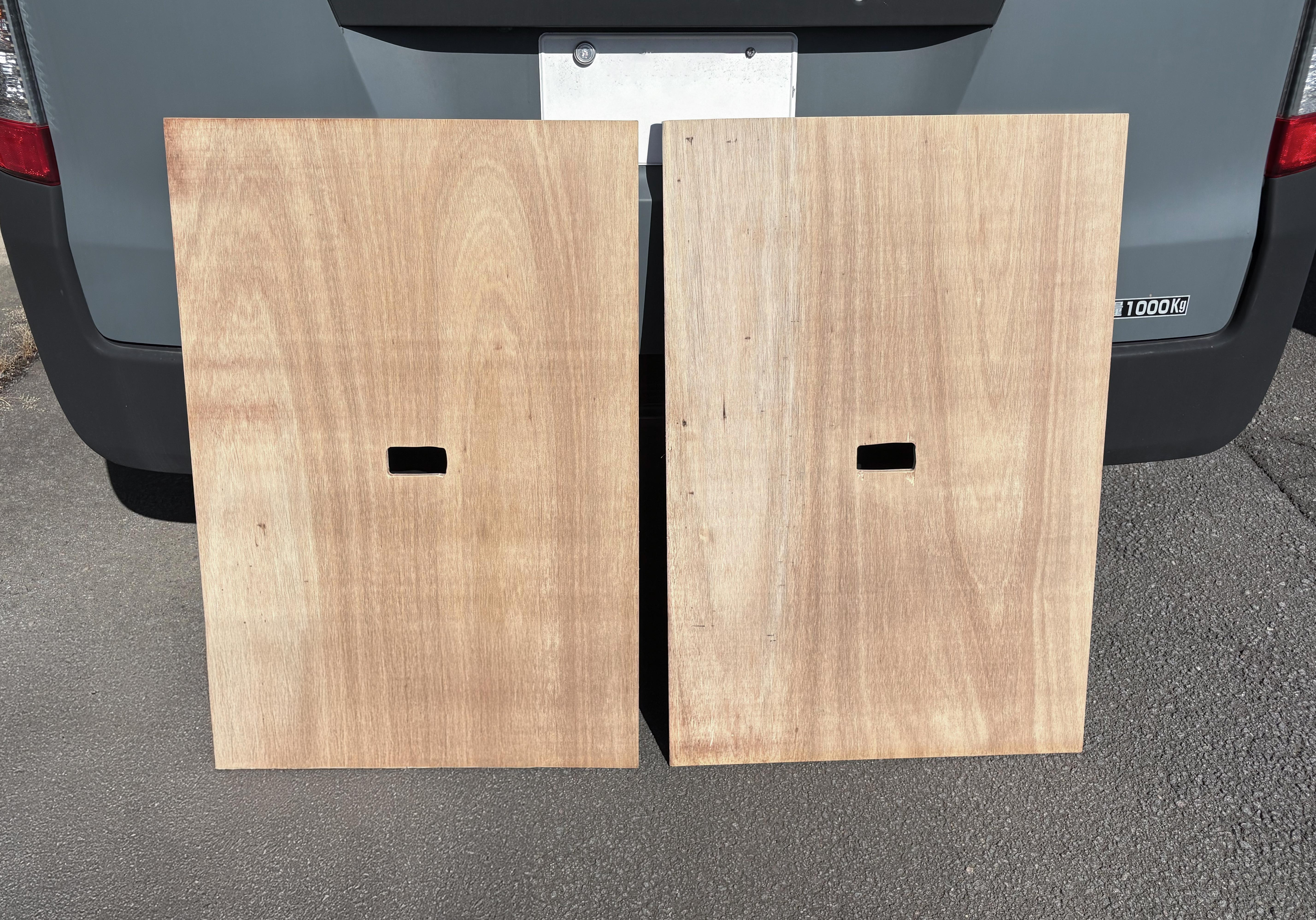 デリカD5荷室棚用DIYキット – 37CAMP