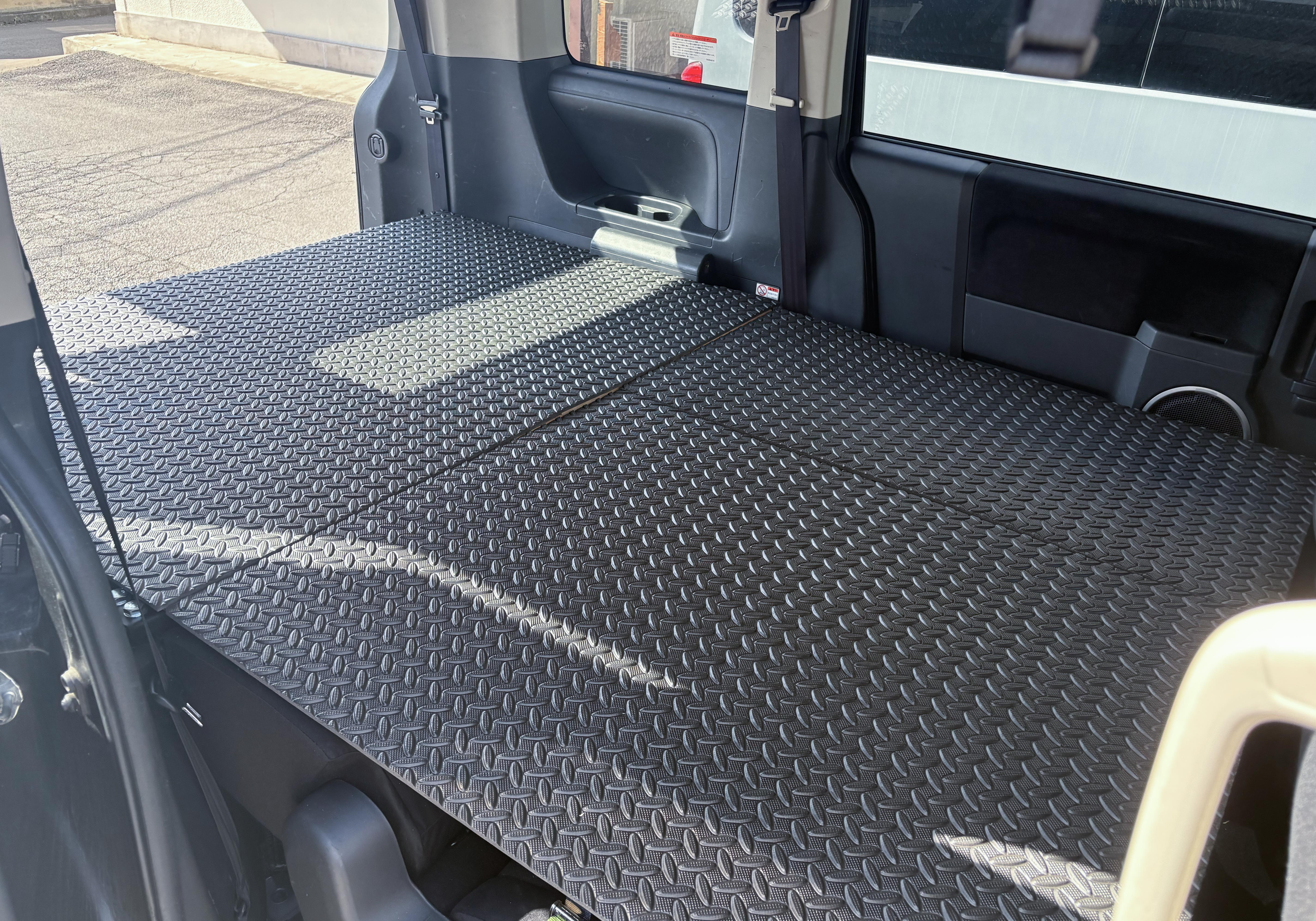 デリカD5荷室棚用DIYキット – 37CAMP