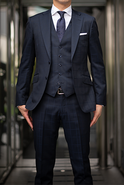 LINE3 QUALITY – 南青山オーダースーツサロン 369