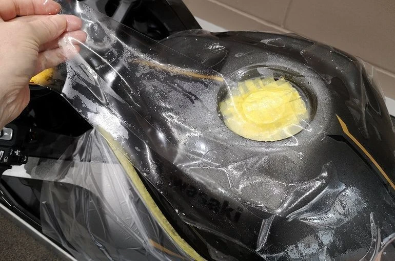 ZX-25R 2022 美しく守る コーティング メーター フィルム ガラス 東京