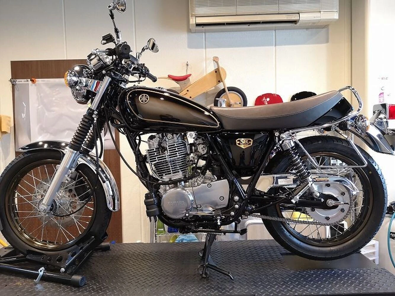 SR400 Final Edition Limited フィルム ガラス コーティング 東京 大田