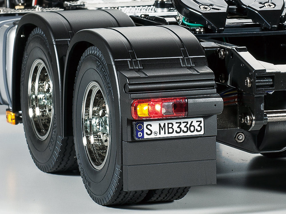 1/14RC メルセデス・ベンツ アロクス 3363 6×4 クラシックスペース