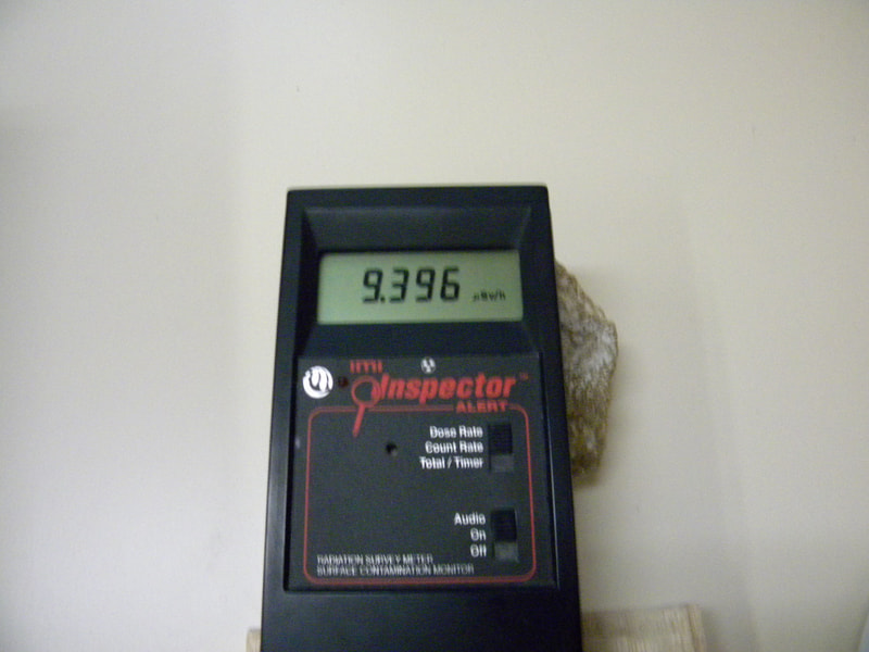 151番 結晶体北投石321g 北投石・源泉希釈水・販売商品