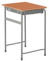 新JIS規格 学校机・イス コクヨ（KOKUYO） 学校用 塾用 - タナベ事務機器