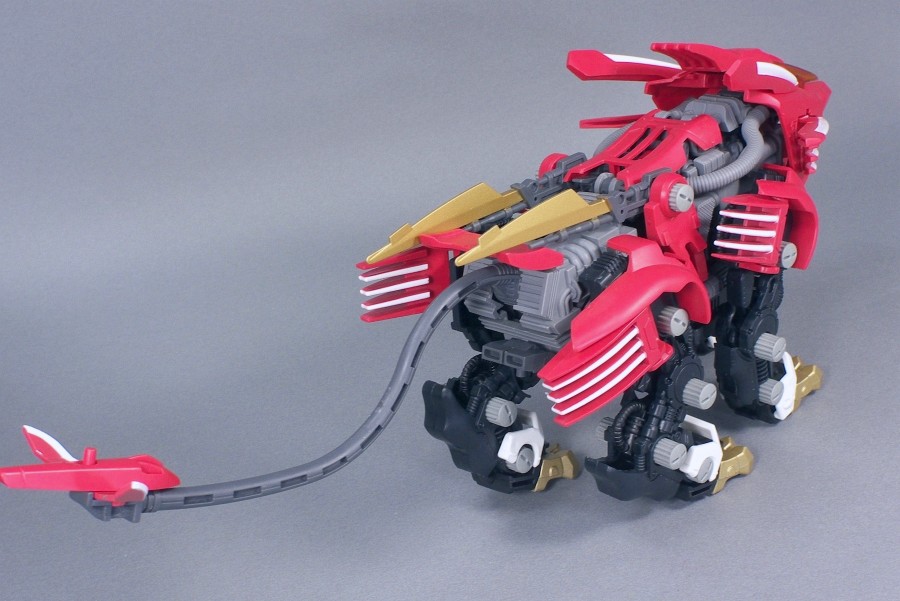 ZOIDS ブレードライガー 限定レオン・トロス専用機 - またーりといくよ。