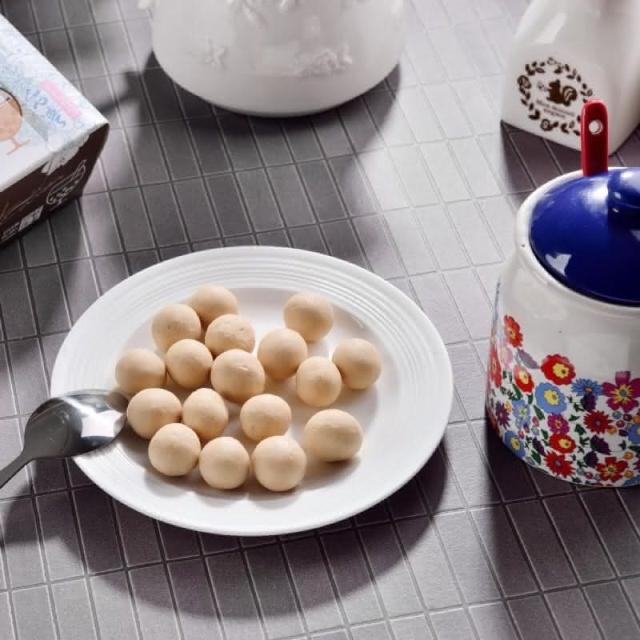 甘百世 タピオカミルクティー風味 チョコレートボール｜甘百世 珍珠