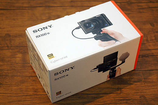 レビュー】新型サイバーショット『DSC-RX100M7』開梱レポートとRX100M6