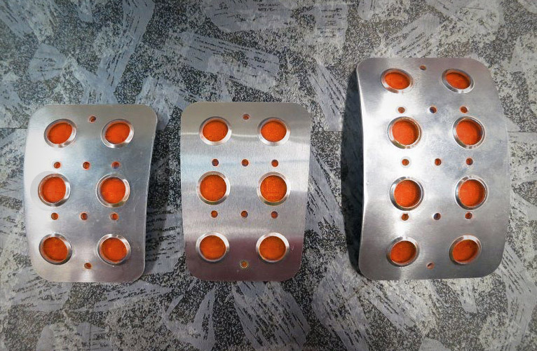 TEZZO ノンスリップアルミペダル 3ペダル for フィアット (500、パンダ