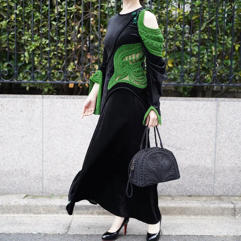 Mame Kurogouchi（マメ クロゴウチ） コードエンブロイダリー