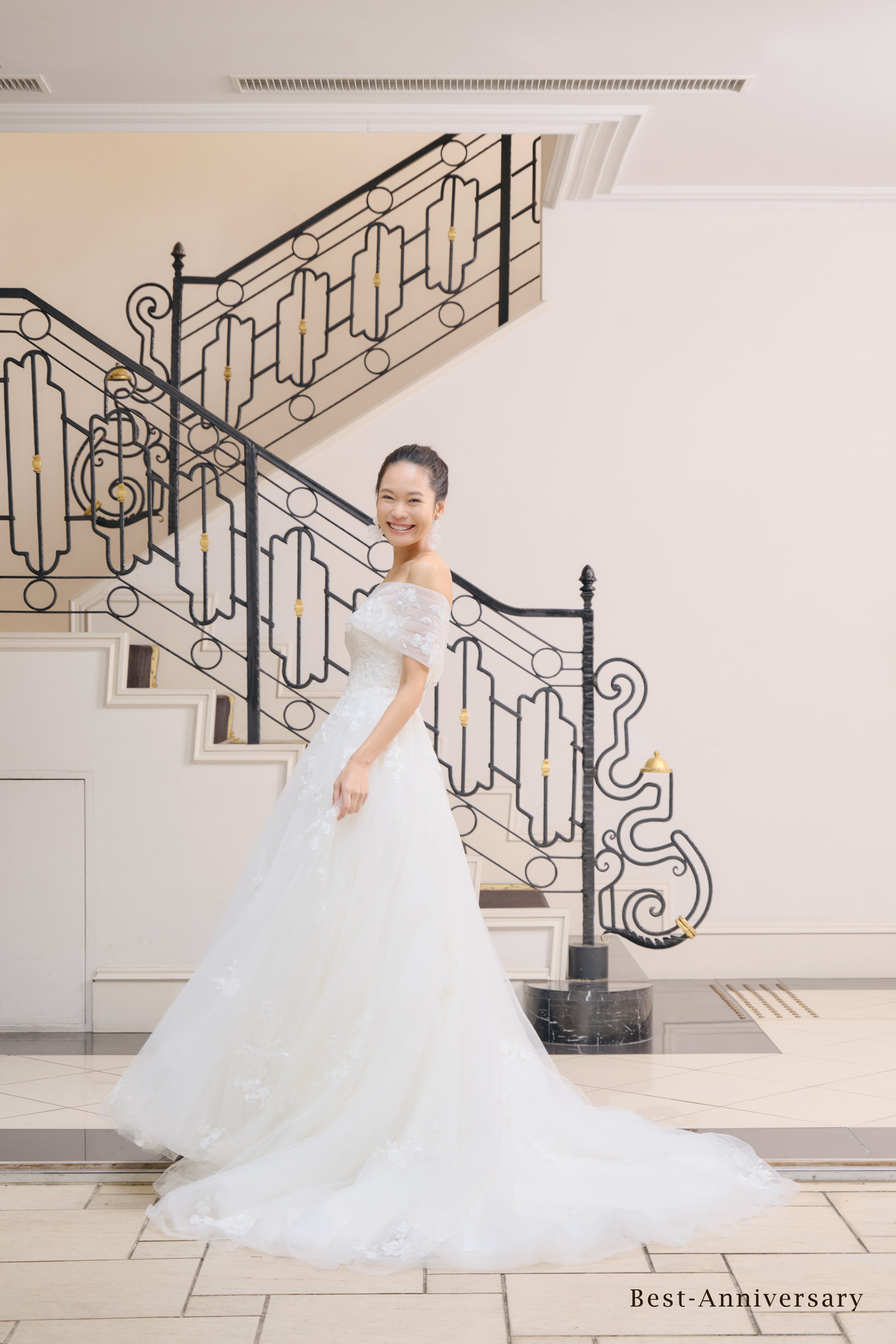 86｜ウェディングドレス、ブランドドレスのレンタルならザ・ドレスショップ