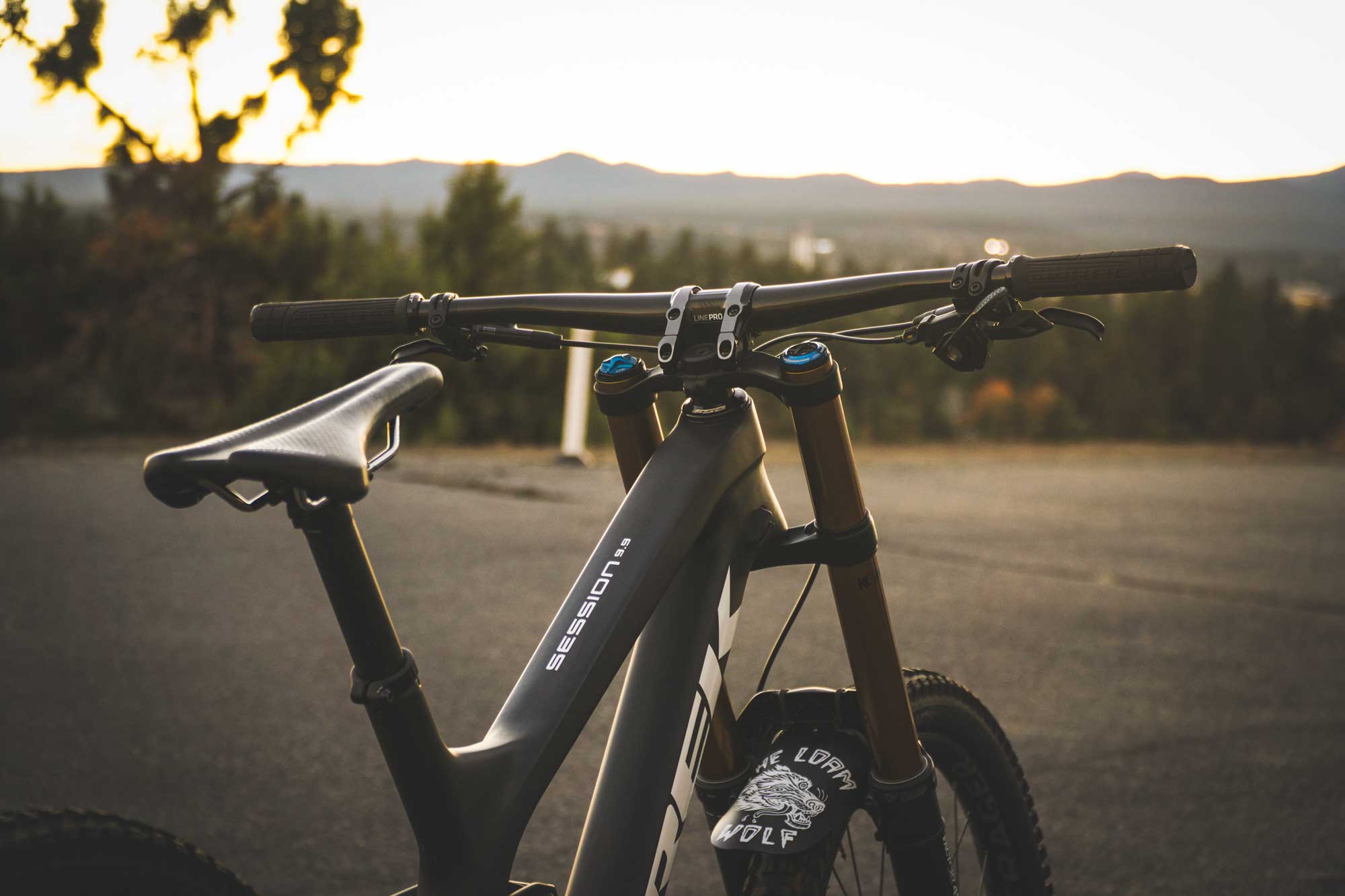 Trek Session 9.9 29er is an absolute rocket ship! Reviewed